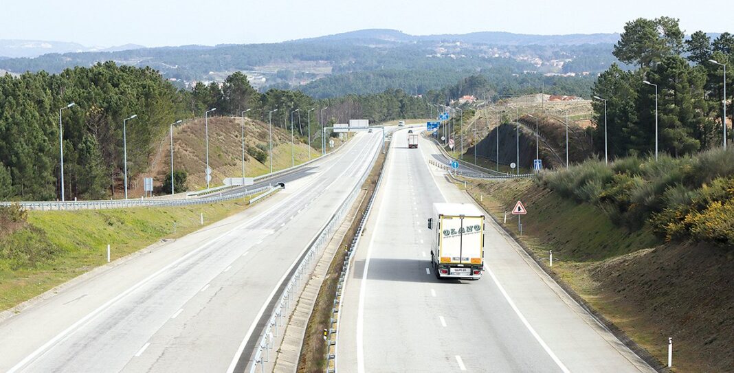 Em Foco Reportagem sobre fim das portagens 150