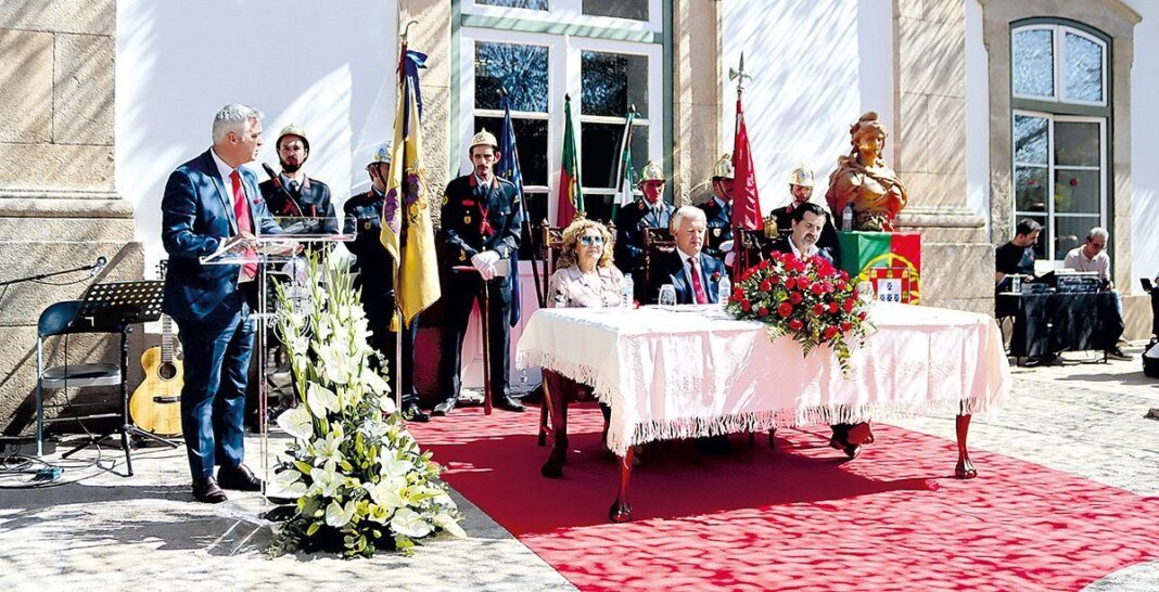 50 anos do poder local marcam celebracoes do 25 de Abril EN 2