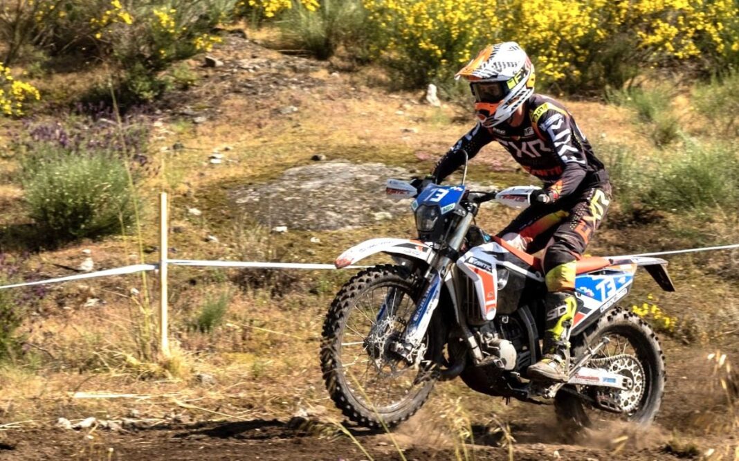 Armamar Enduro