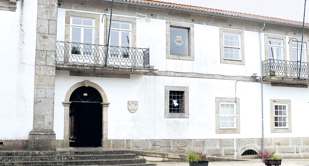 Mesao Frio Oposicao reprova contas de 2025 e critica gestao financeira do executivo EN 2