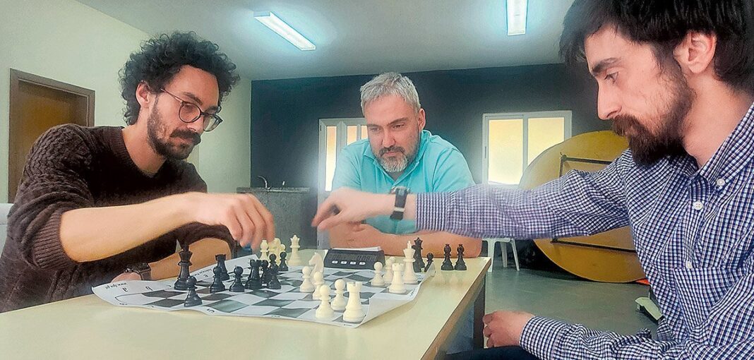 Chaves Xadrez Academia Philandrekas CP 4