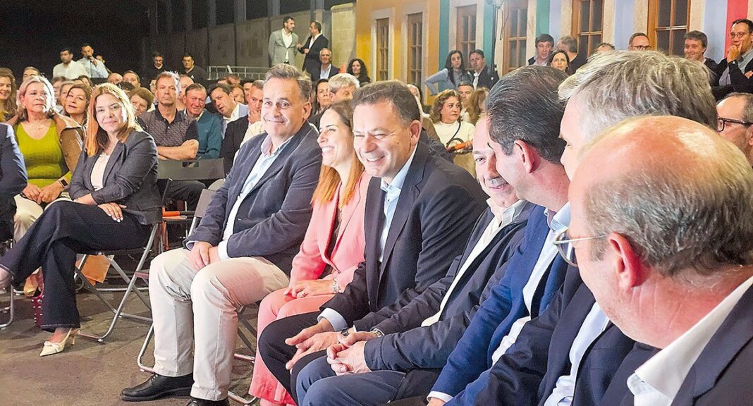 Militantes do PSD de Vila Real e Braganca mobilizaram se nas eleicoes diretas Arquivo VTM 2