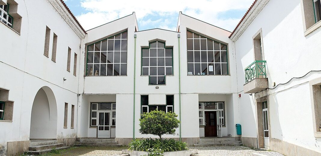 Escola afirma-se como centro estratégico para o futuro do Douro