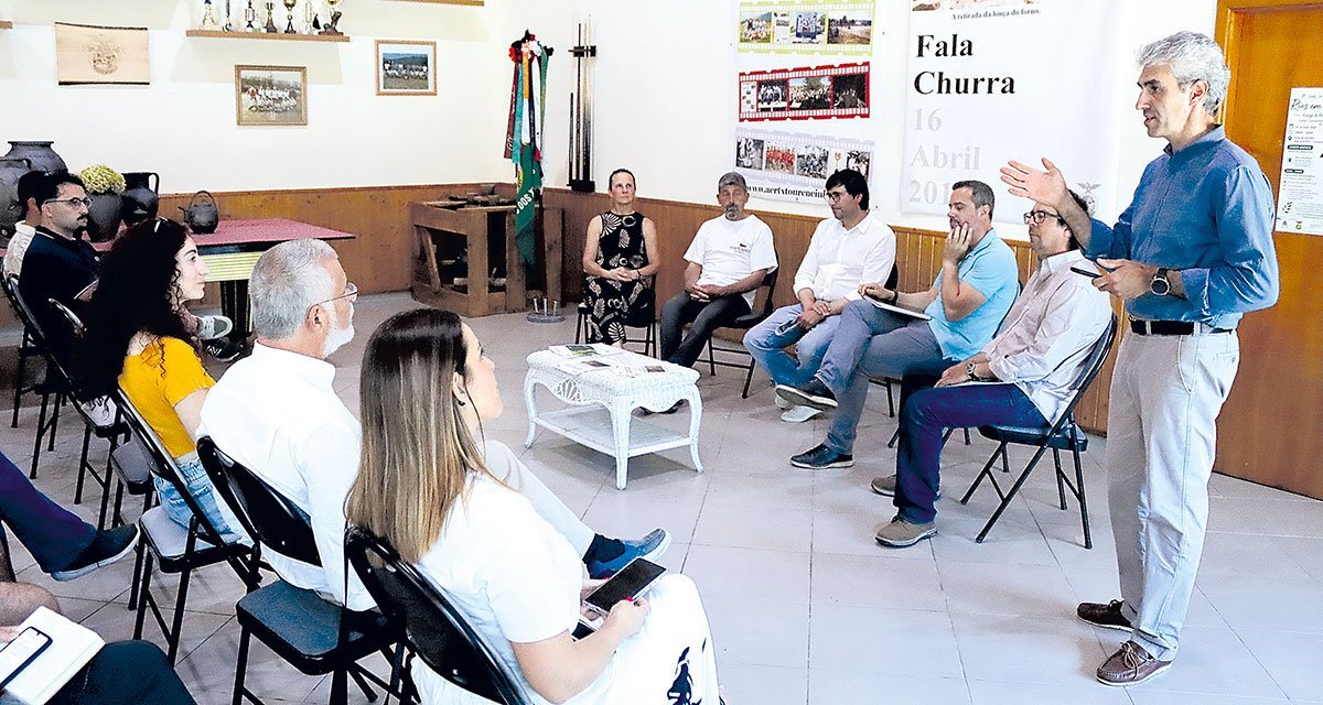 Vila Pouca de Aguiar Painel da Primavera Tourencinho Rio Corgo EN 58