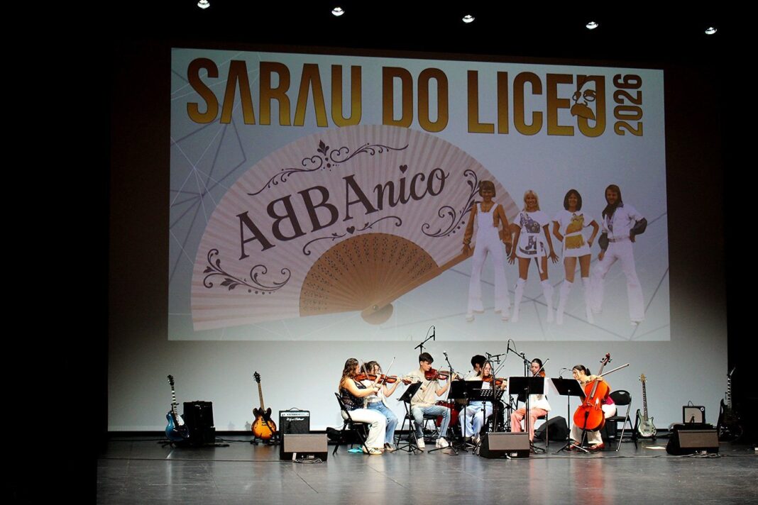 Vila real sarau cultural da escola camilo castelo branco 2026 mm 57