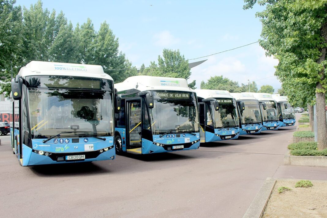 Viaturas elétricas reforçam rede de transportes públicos