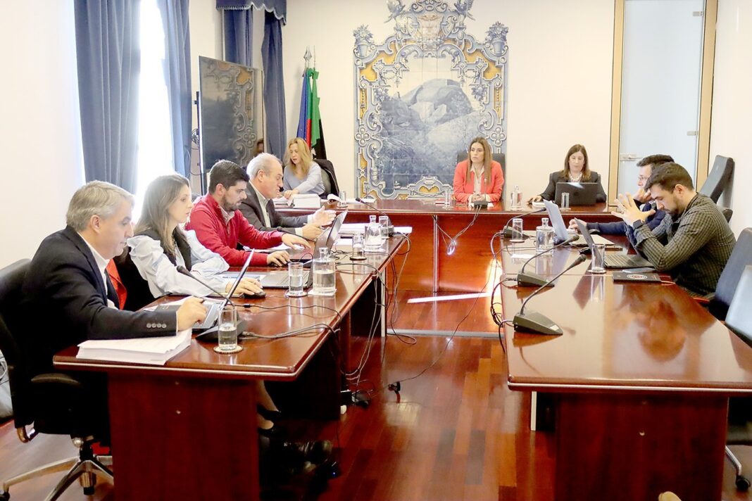 Vila pouca de aguiar mudanca na gestao das aec divide executivo municipal