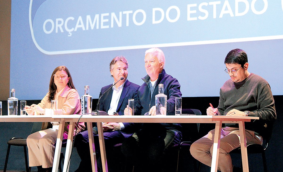 Alijo sessao participativa do PS dedicada ao Orcamento do Estado 2027 PAM